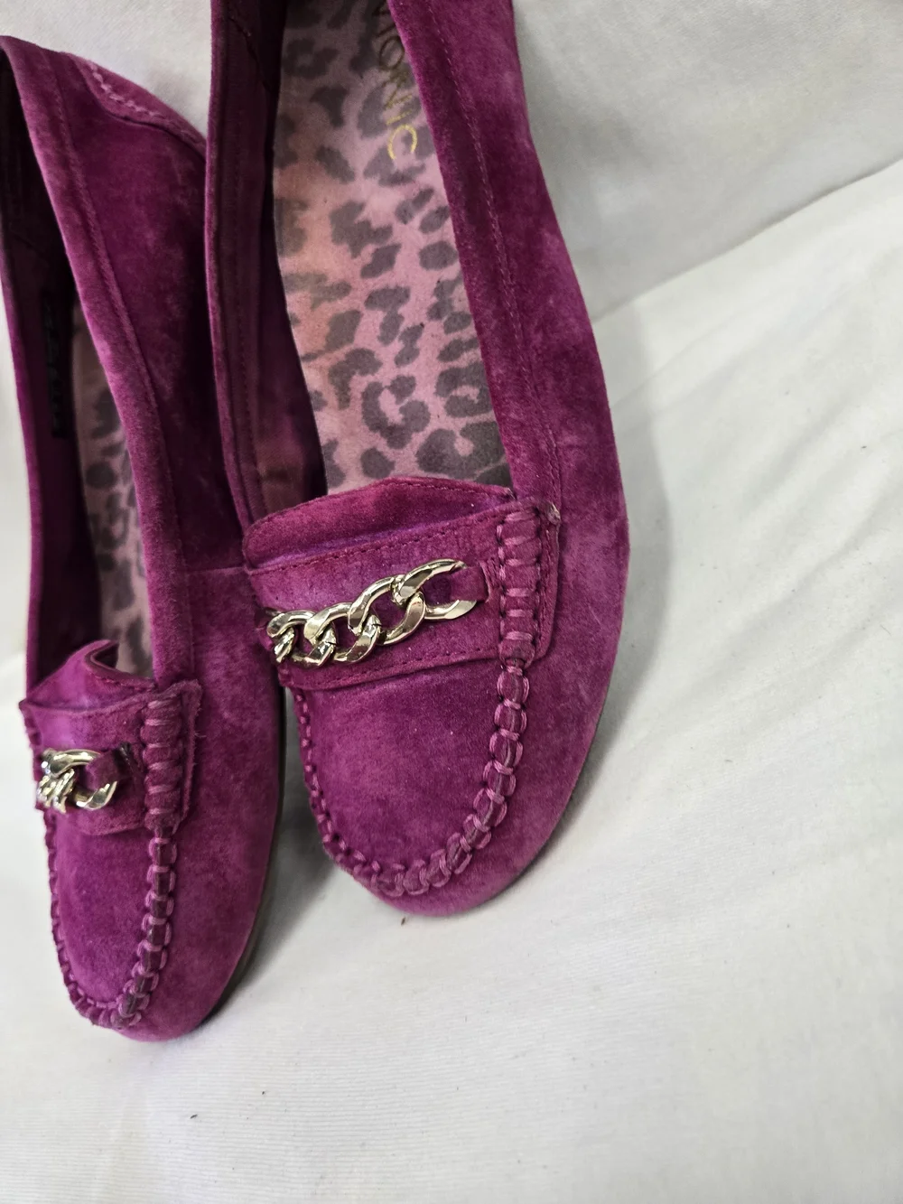 Vionic Women's Magenta Suede Chain-Trim Loafers